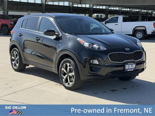 Black Cherry 2022 Kia Sportage LX
