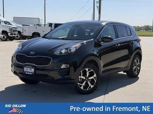 Black Cherry 2022 Kia Sportage LX