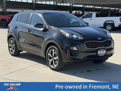 Black Cherry 2022 Kia Sportage LX