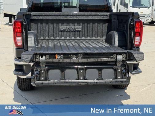 Onyx Black 2026 GMC Sierra 1500 SLE