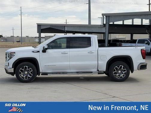 Summit White 2026 GMC Sierra 1500 SLT