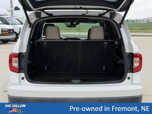 Platinum White Pearl 2020 Honda Pilot Touring 8-Passenger