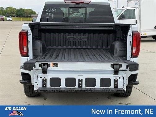 Glacier White Tricoat 2026 GMC Sierra 1500 Denali