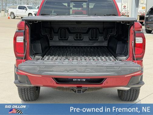 Volcanic Red Tintcoat 2024 GMC Canyon AT4