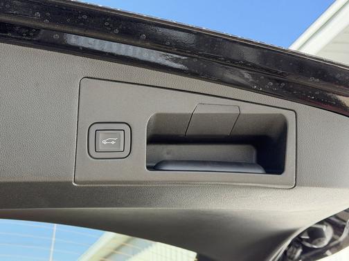 Stellar Black Metallic 2026 Cadillac XT5 Premium Luxury