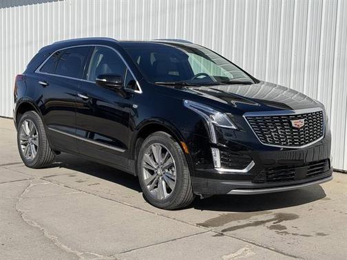 Stellar Black Metallic 2026 Cadillac XT5 Premium Luxury