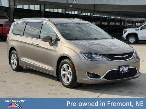Molten Silver 2017 Chrysler Pacifica Touring-L