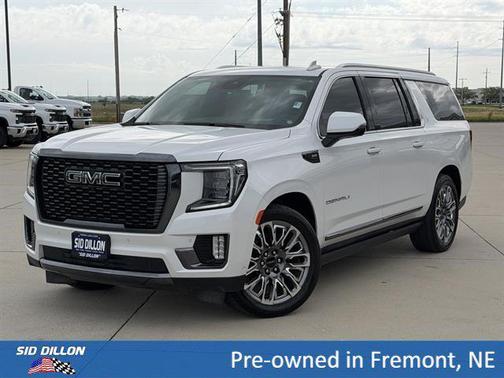 White Frost Tricoat 2023 GMC Yukon XL Denali Ultimate