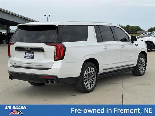 White Frost Tricoat 2023 GMC Yukon XL Denali Ultimate