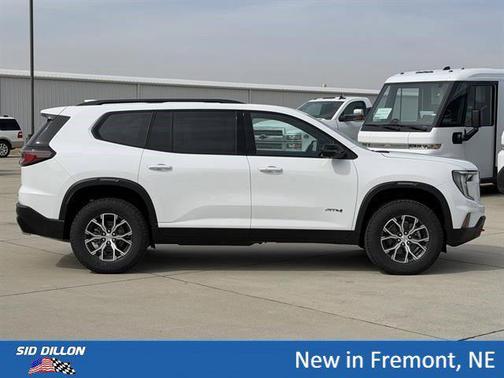 Summit White 2026 GMC Acadia AT4 AWD