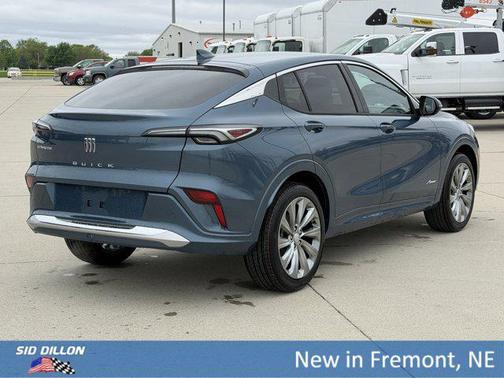 Ocean Blue Metallic 2026 Buick Envista Avenir FWD