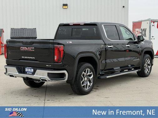 Onyx Black 2026 GMC Sierra 1500 SLT