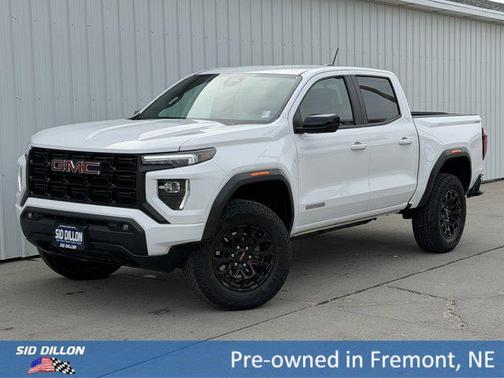 Summit White 2024 GMC Canyon Elevation