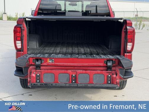Cayenne Red Tintcoat 2022 GMC Sierra 1500 Elevation