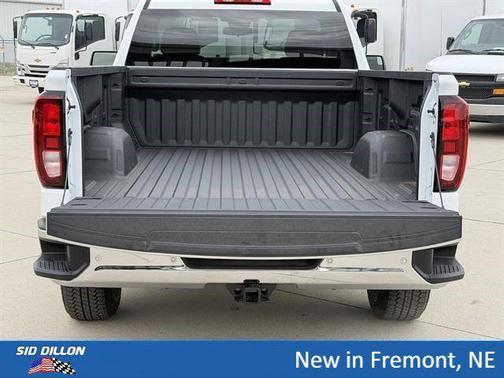 Summit White 2026 GMC Sierra 1500 Pro