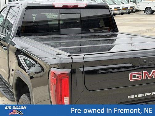 Onyx Black 2024 GMC Sierra 1500 AT4