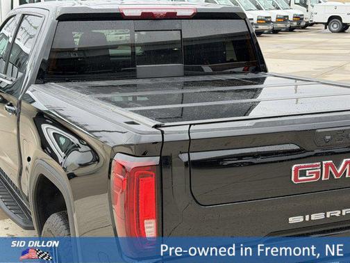 Onyx Black 2024 GMC Sierra 1500 AT4