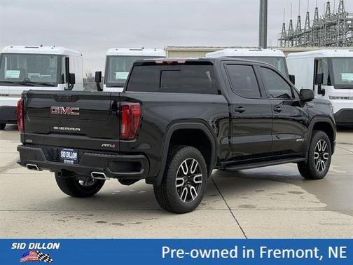 Onyx Black 2024 GMC Sierra 1500 AT4