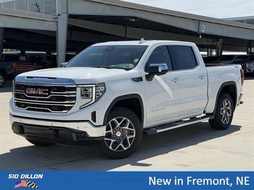 Summit White 2026 GMC Sierra 1500 SLT
