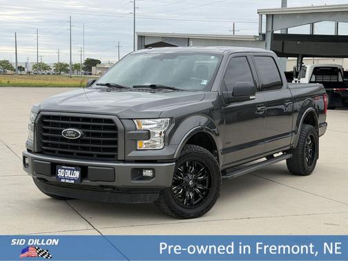 DK. GRAY 2015 Ford F-150 XLT
