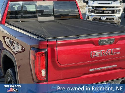 Red Quartz Tintcoat 2020 GMC Sierra 1500 AT4