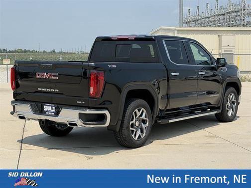 Onyx Black 2026 GMC Sierra 1500 SLT