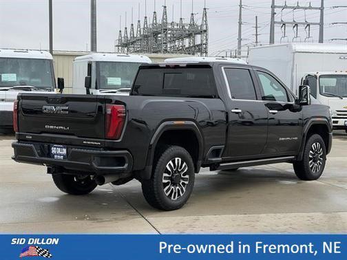 Onyx Black 2024 GMC Sierra 2500 Denali Ultimate