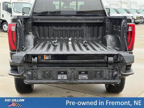 Onyx Black 2024 GMC Sierra 2500 Denali Ultimate