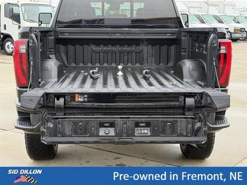 Onyx Black 2024 GMC Sierra 2500 Denali Ultimate