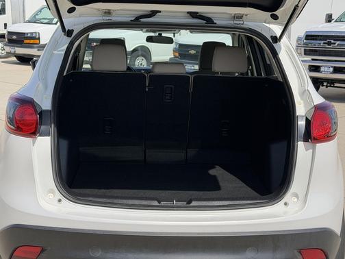 Crystal White Pearl Mica 2016 Mazda CX-5 Touring