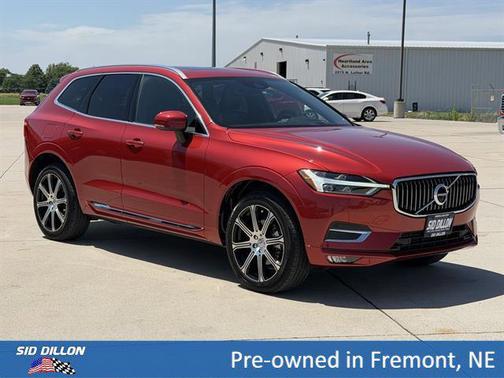 Fusion Red Metallic 2020 Volvo XC60 T5 Inscription