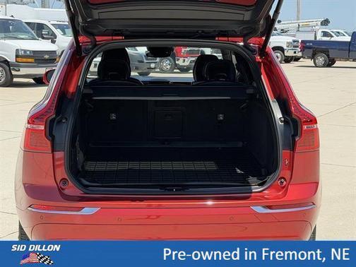 Fusion Red Metallic 2020 Volvo XC60 T5 Inscription