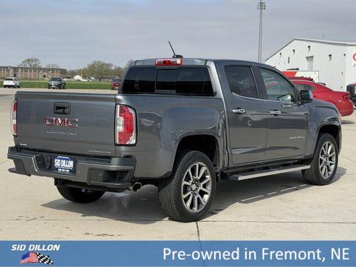 Satin Steel Metallic 2022 GMC Canyon Denali