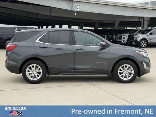 Nightfall Gray Metallic 2018 Chevrolet Equinox LT
