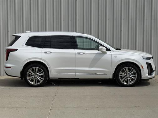 Crystal White Tricoat 2024 Cadillac XT6 Premium Luxury AWD