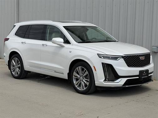 Crystal White Tricoat 2024 Cadillac XT6 Premium Luxury AWD