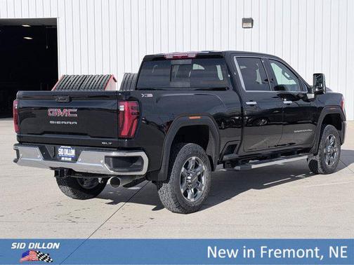 Onyx Black 2026 GMC Sierra 2500 SLT