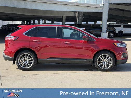 Rapid Red Metallic Tinted Clearcoat 2024 Ford Edge Titanium