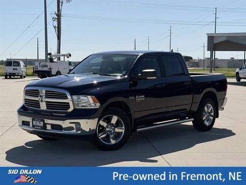 True Blue Pearlcoat 2019 RAM 1500 Big Horn