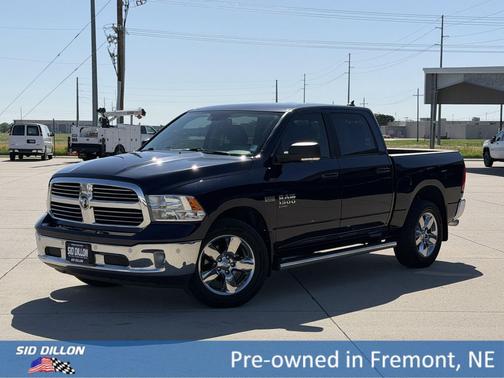 True Blue Pearlcoat 2019 RAM 1500 Big Horn