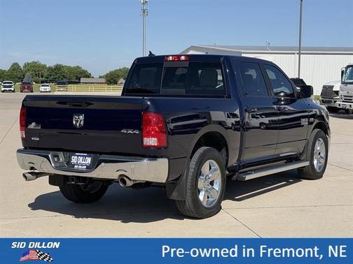 True Blue Pearlcoat 2019 RAM 1500 Big Horn