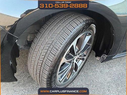 Midnight Black Metallic 2018 Toyota Avalon XLE
