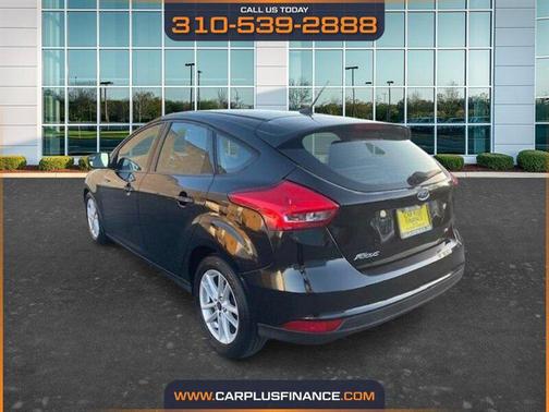 Shadow Black 2018 Ford Focus SE