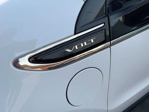 Summit White 2013 Chevrolet Volt Base