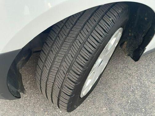 Frozen White 2015 Ford Transit Connect XL