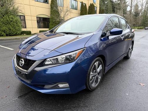 2020 Nissan Leaf SV 4dr Hatchback