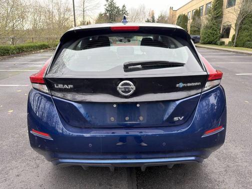 2020 Nissan Leaf SV 4dr Hatchback