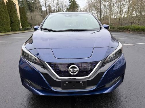 2020 Nissan Leaf SV 4dr Hatchback