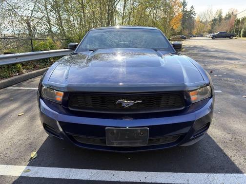 2010 Ford Mustang Premium