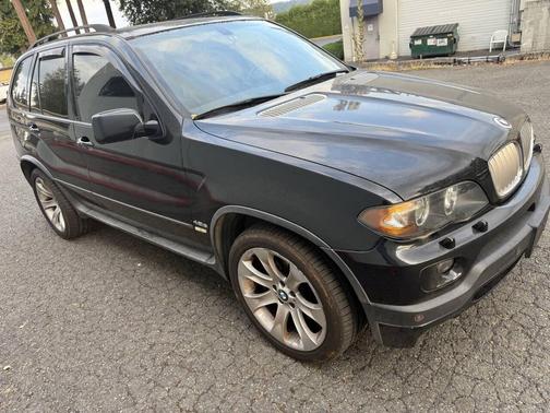 2006 BMW X5 4.8is